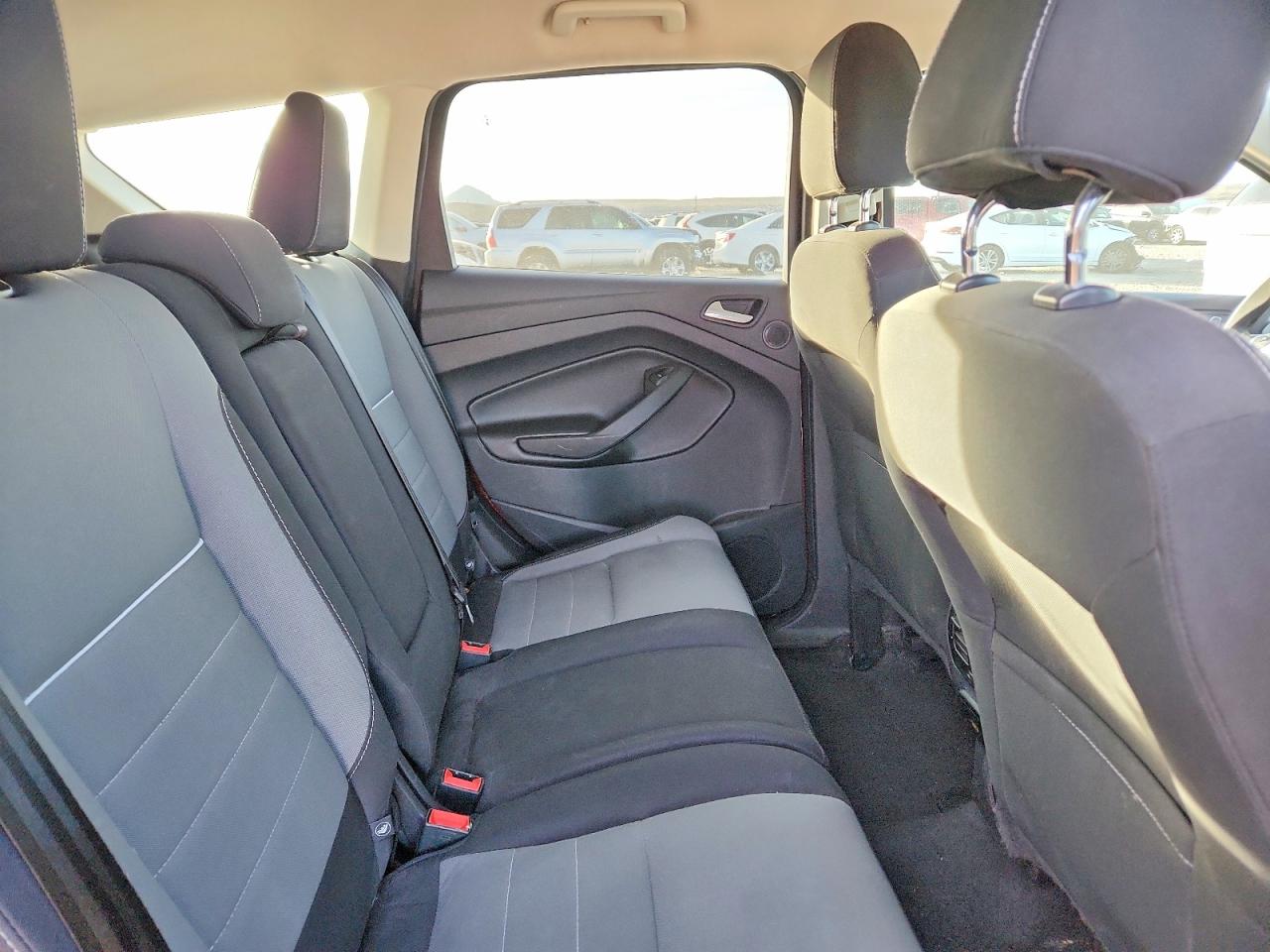 2014 FORD ESCAPE SE photo 31