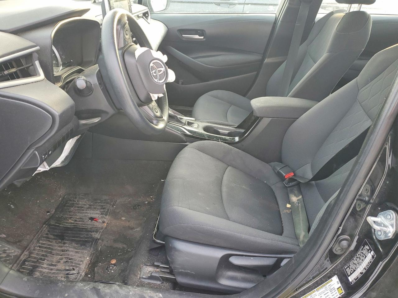 2021 TOYOTA COROLLA LE photo 19