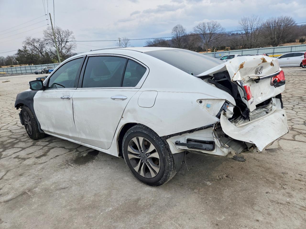 2015 HONDA ACCORD LX photo 4