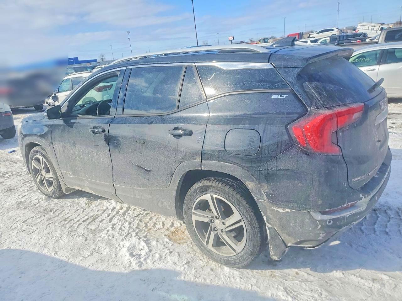 2019 GMC TERRAIN SLT photo 3
