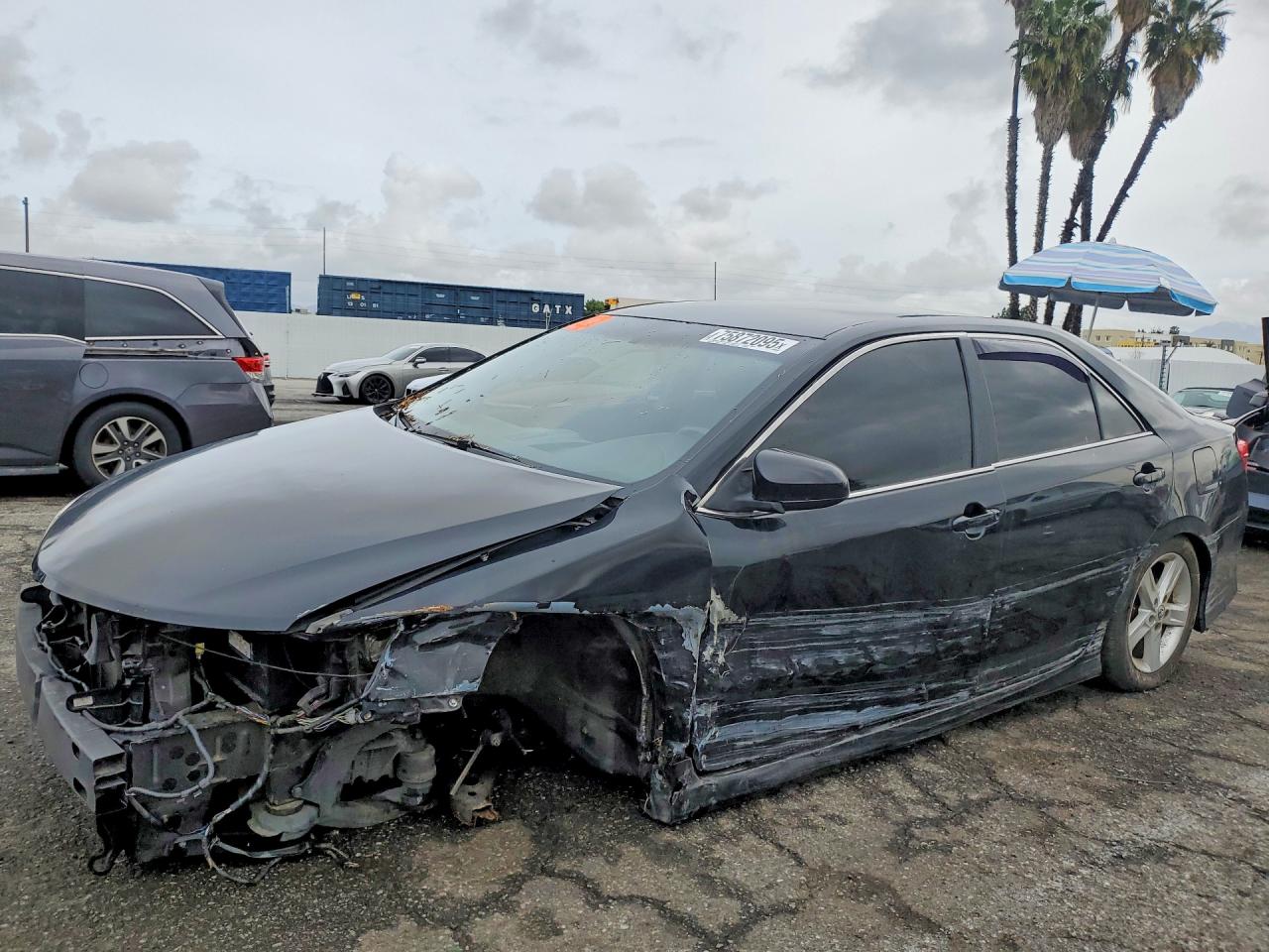 2013 TOYOTA CAMRY