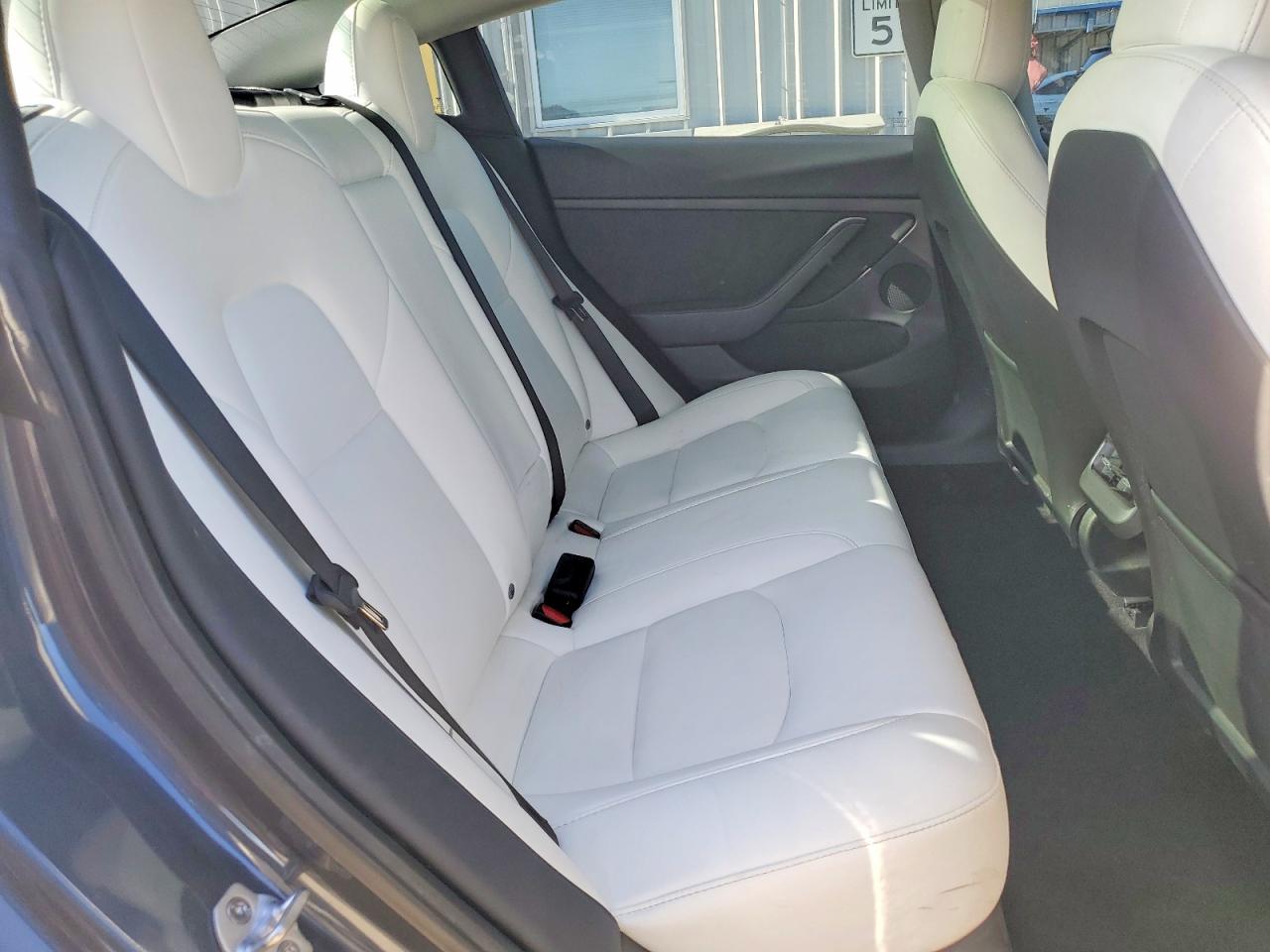 2022 TESLA MODEL 3 photo 19
