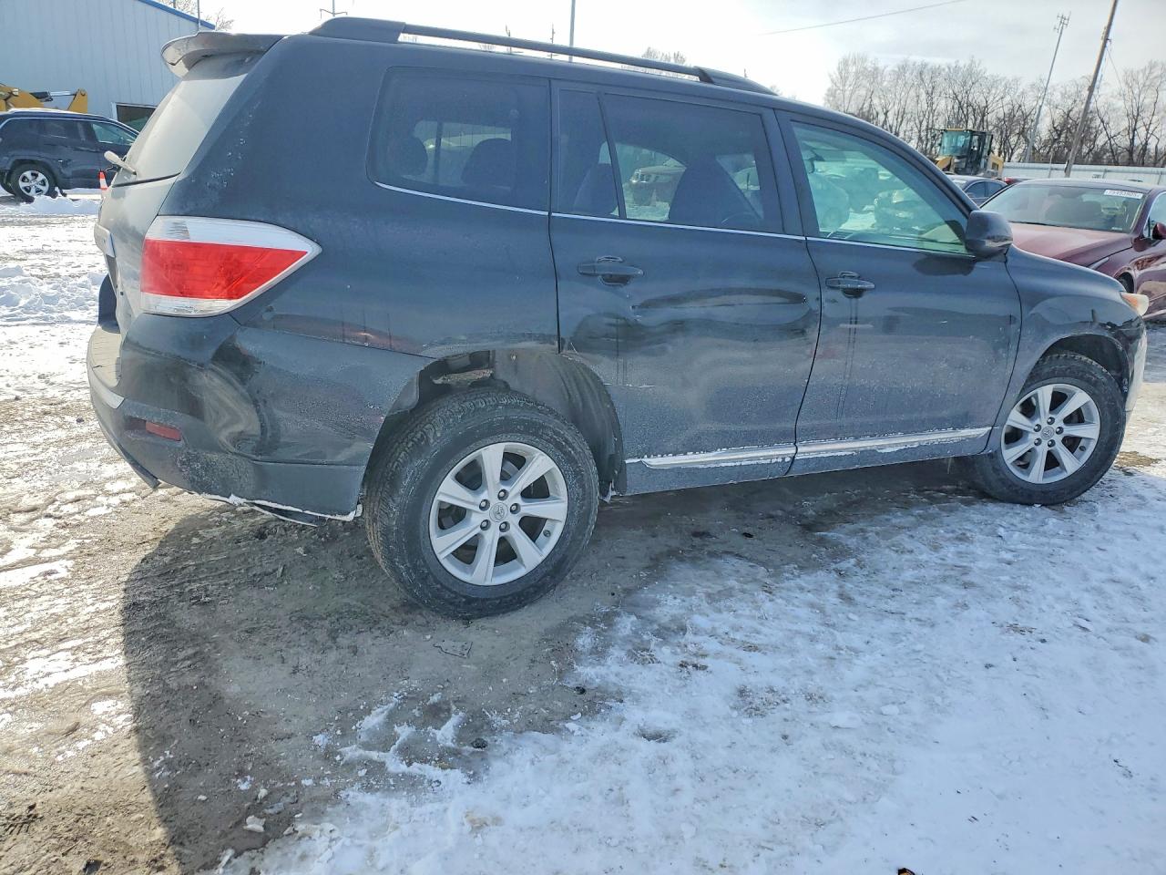 2012 TOYOTA HIGHLANDER BASE photo 3