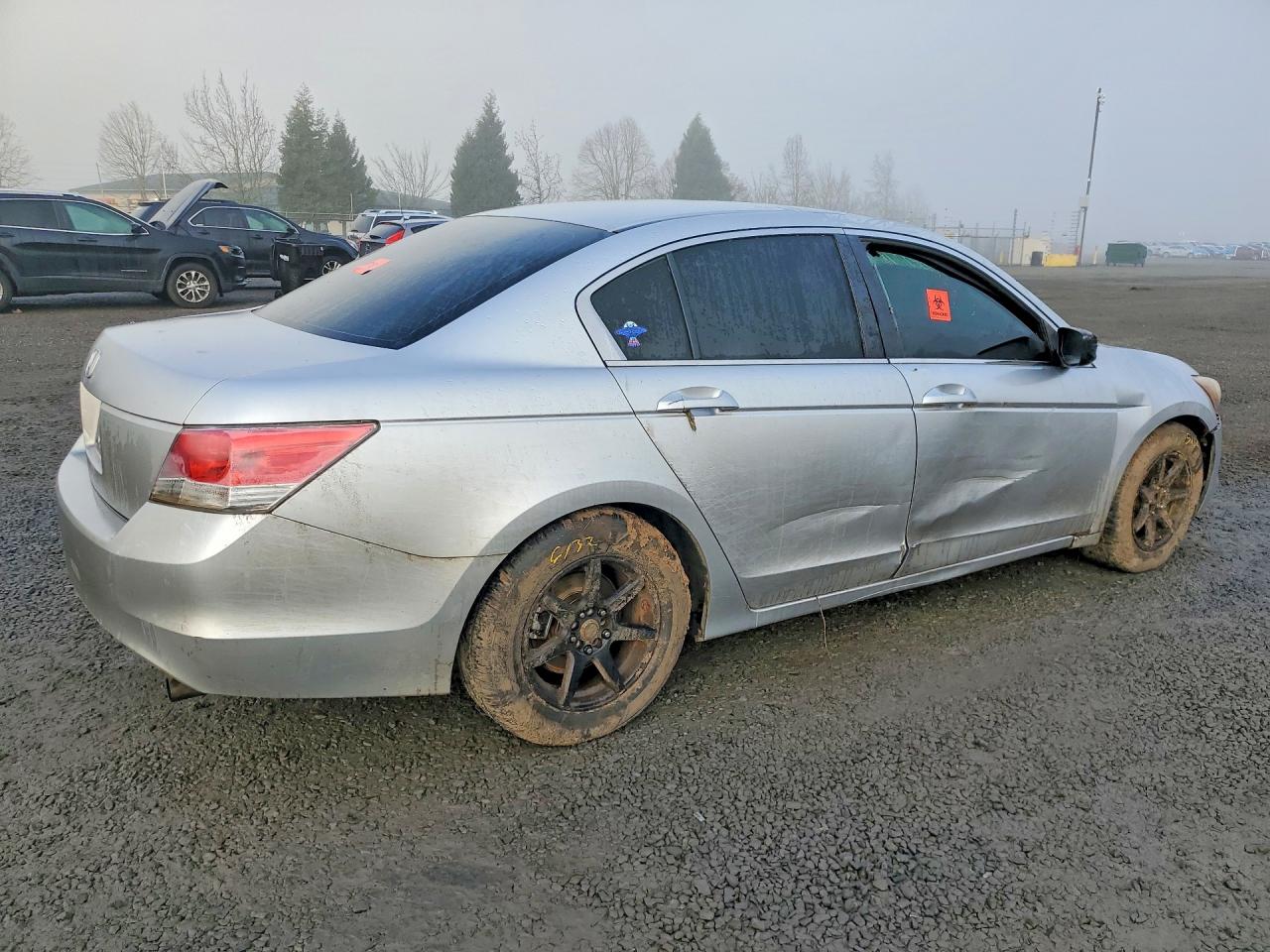 2008 HONDA ACCORD LX photo 5