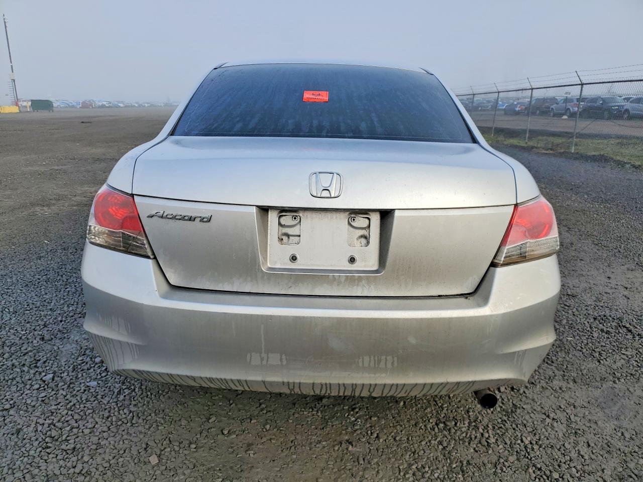 2008 HONDA ACCORD LX photo 11