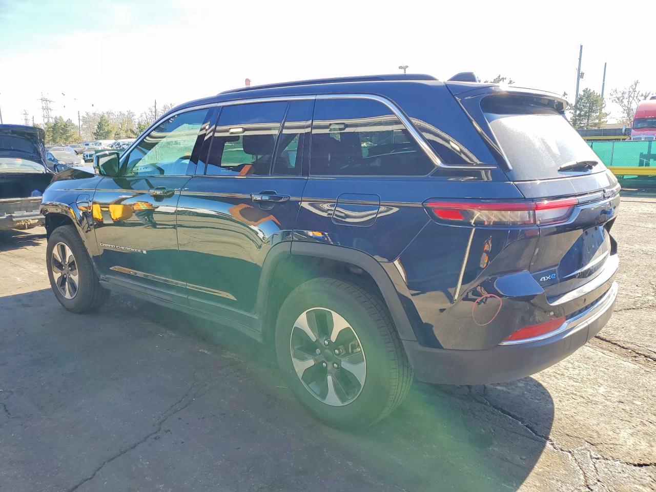 2024 JEEP GRAND CHEROKEE LIMITED 4XE photo 2