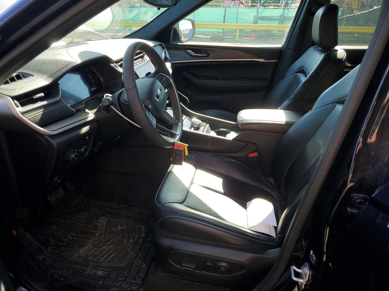 2024 JEEP GRAND CHEROKEE LIMITED 4XE photo 7