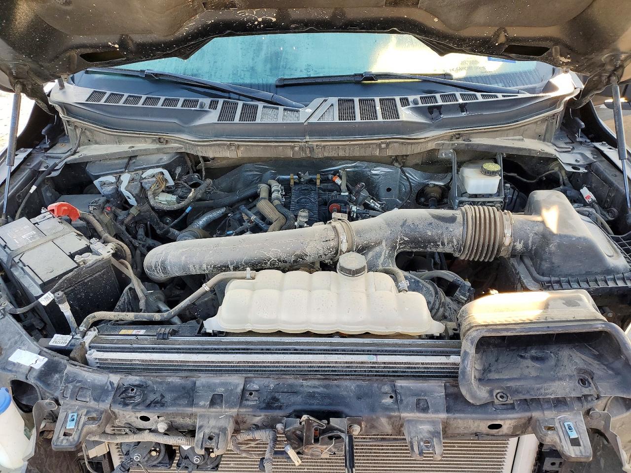 2024 FORD F150 XLT photo 11