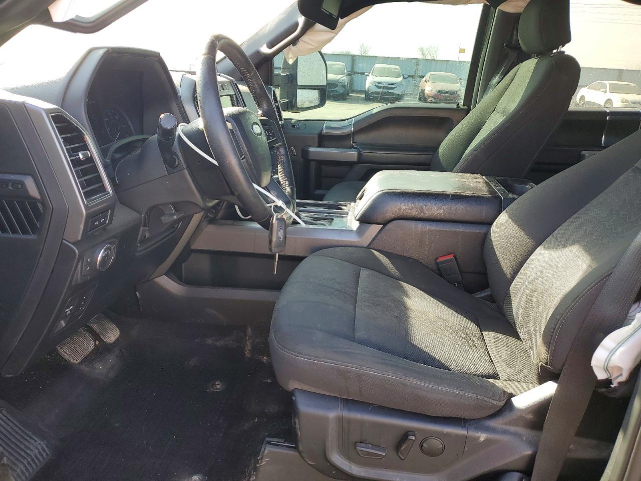 2019 FORD F150 photo 19