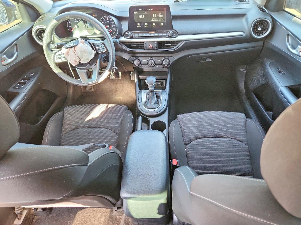2021 KIA FORTE FE photo 15