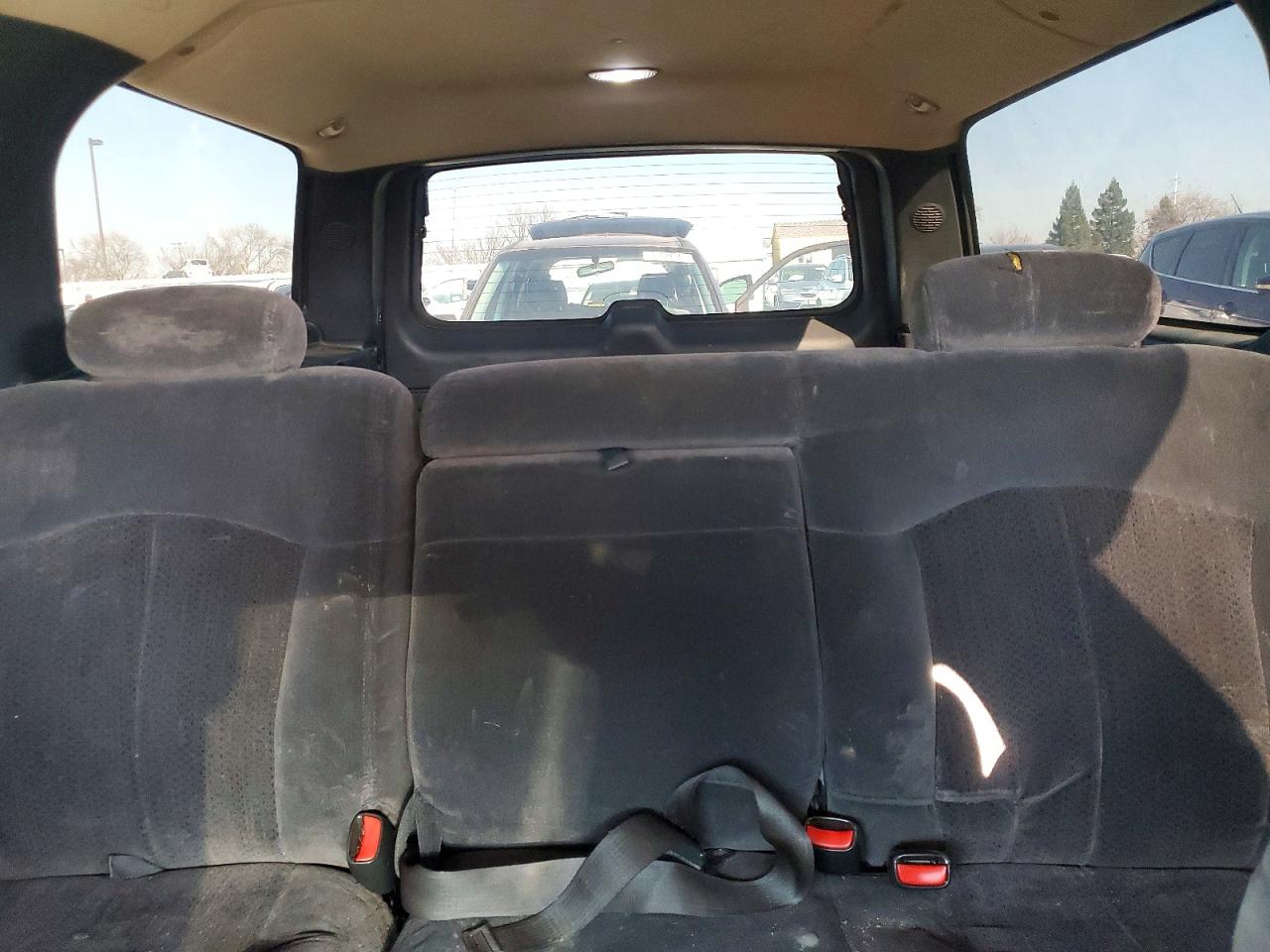 2002 CHEVROLET SUBURBAN C1500 photo 10