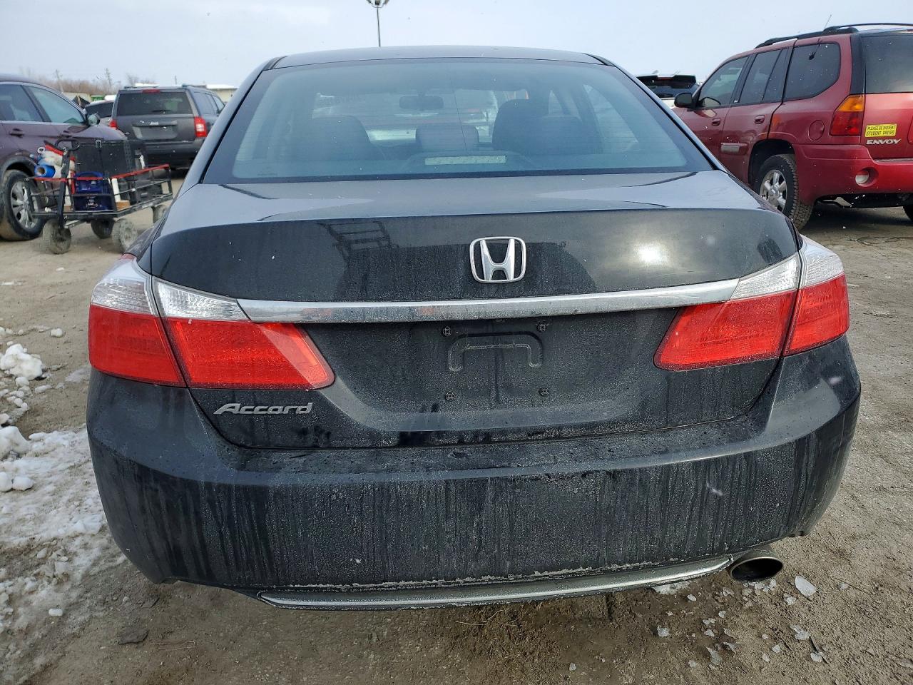 2015 HONDA ACCORD LX photo 11