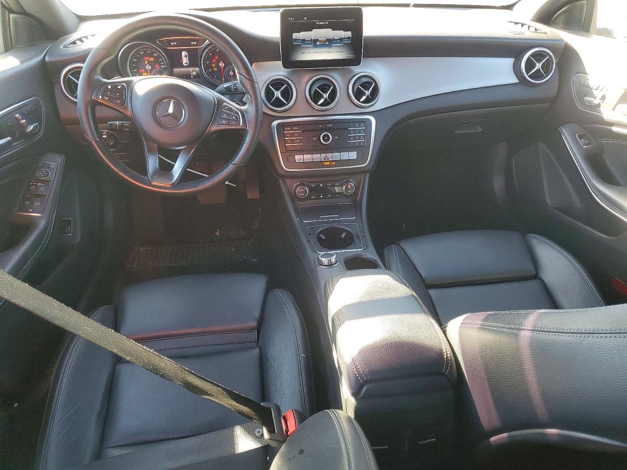 2019 MERCEDES-BENZ CLA 250 photo 8