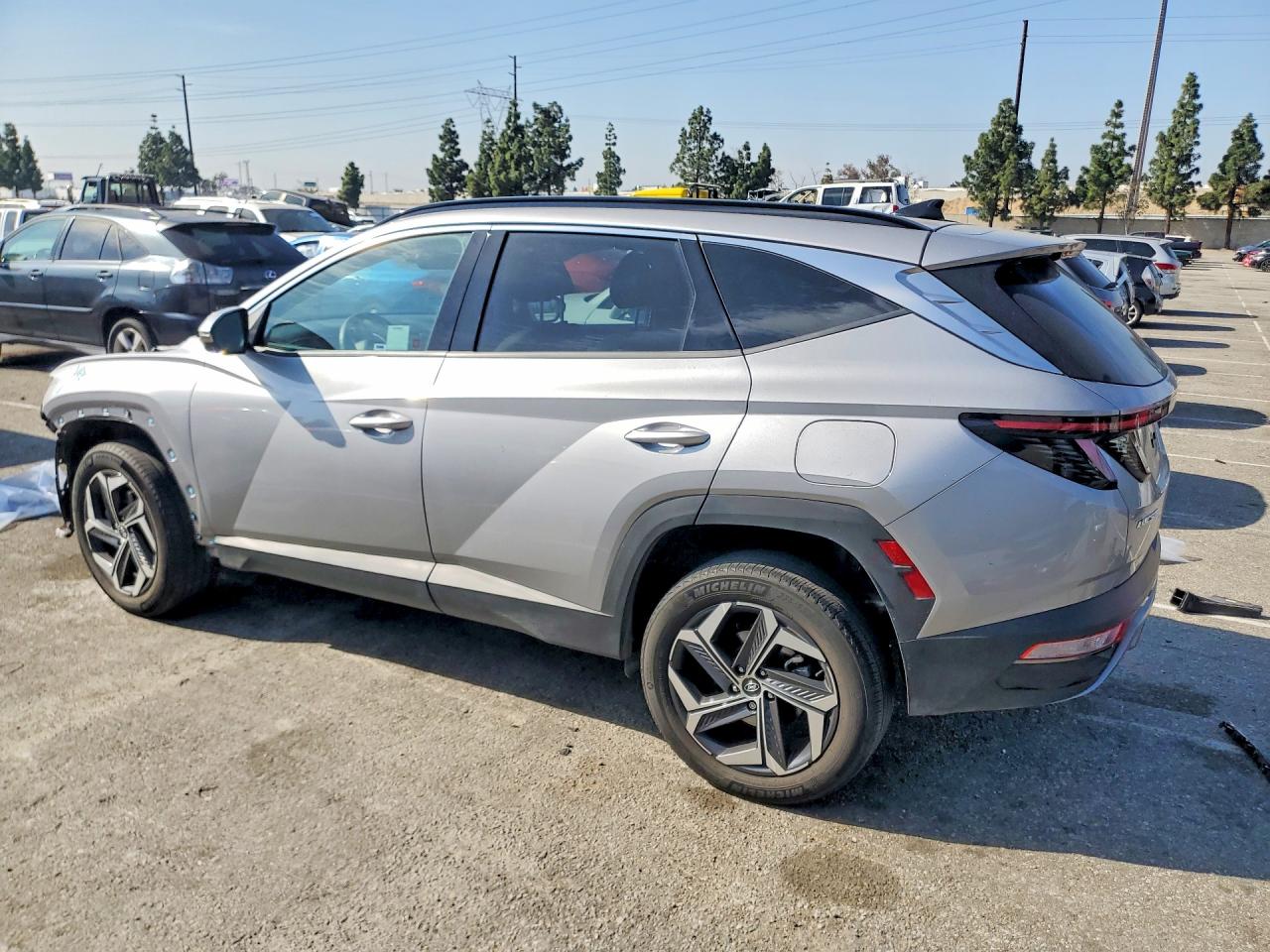 2022 HYUNDAI TUCSON photo 2