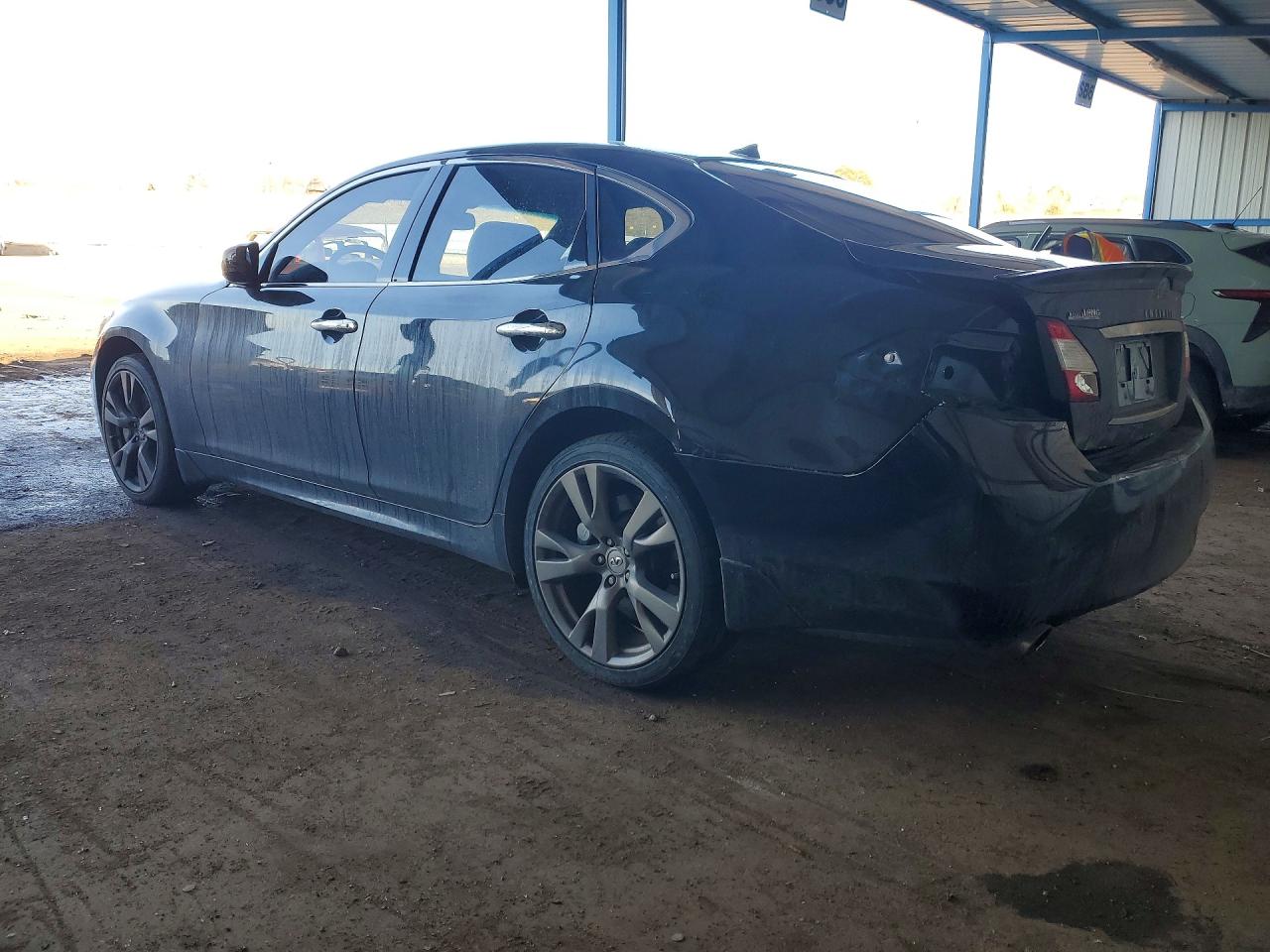 2013 INFINITI M37 X photo 2