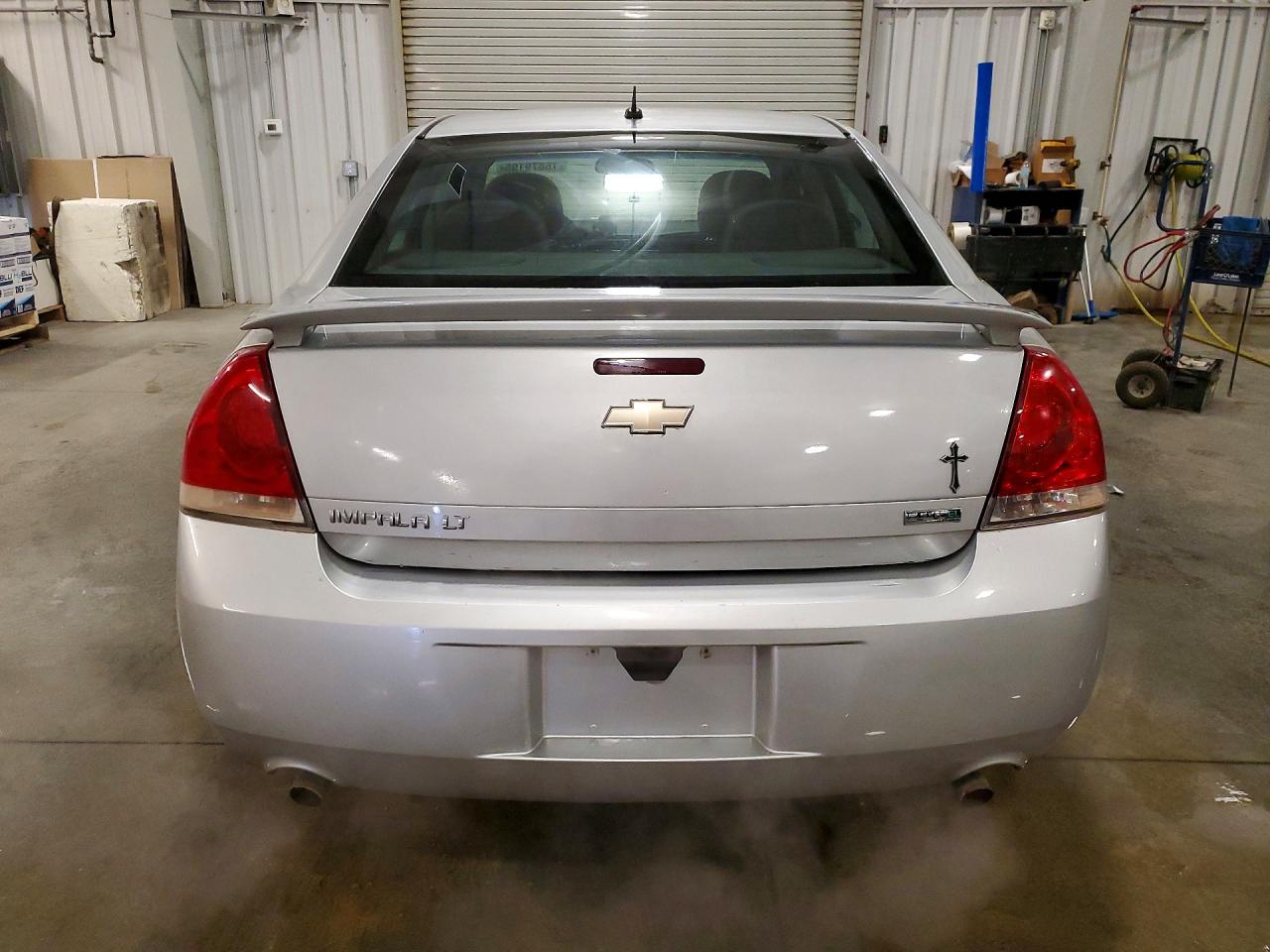 2013 CHEVROLET IMPALA LT photo 6