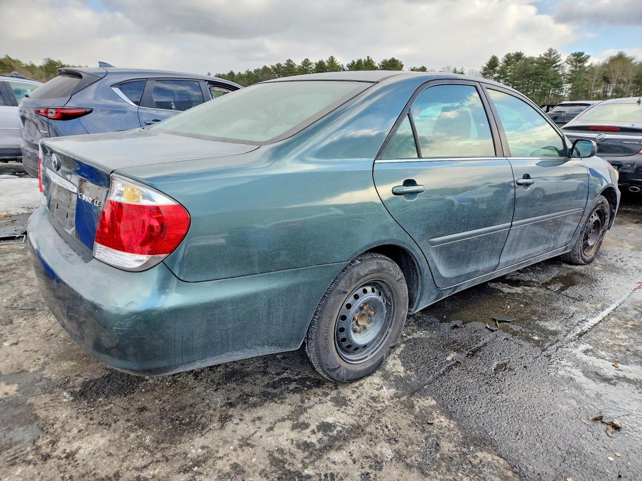 2006 TOYOTA CAMRY LE photo 5