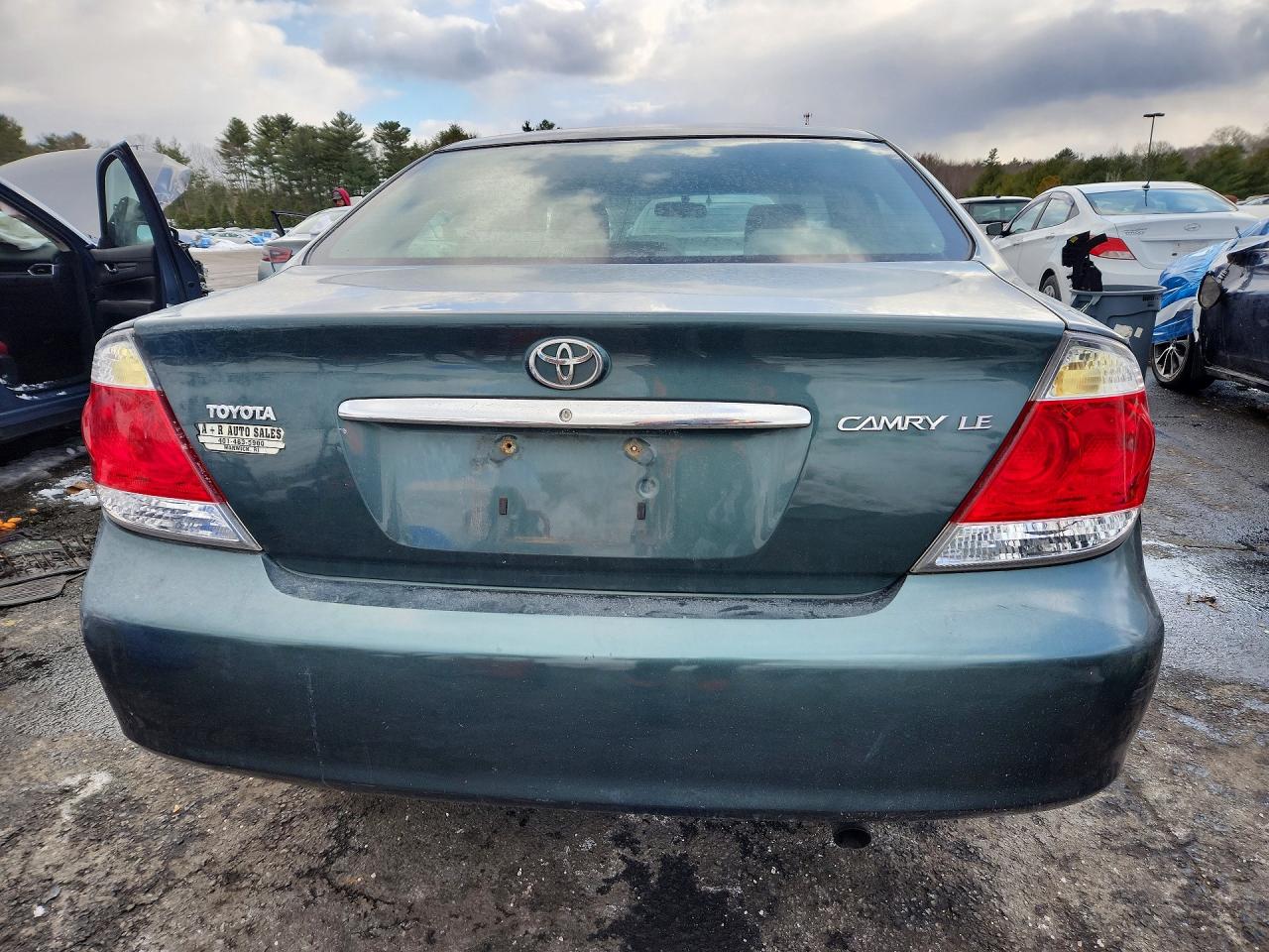 2006 TOYOTA CAMRY LE photo 11