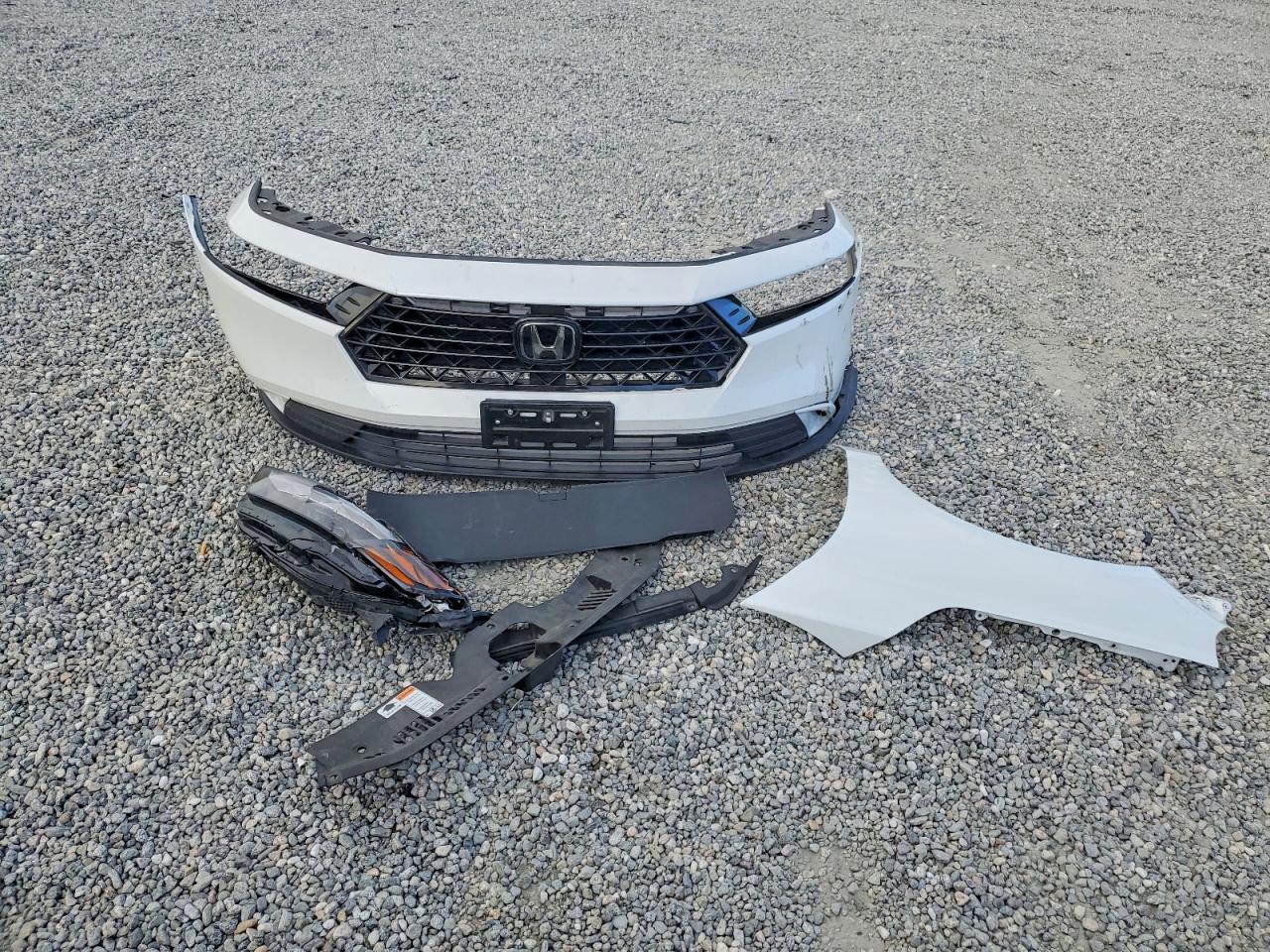 2024 HONDA ACCORD EX photo 34