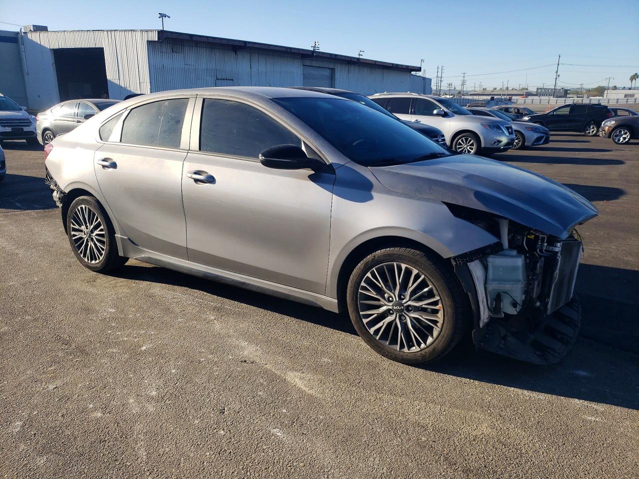 2024 KIA FORTE GT LINE photo 7