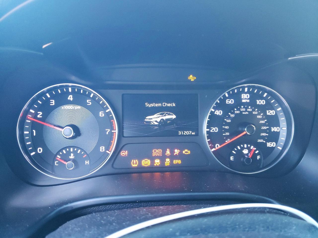 2024 KIA FORTE GT LINE photo 17