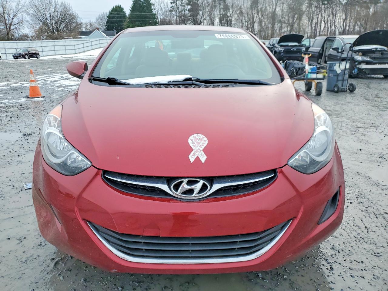2013 HYUNDAI ELANTRA GLS photo 5