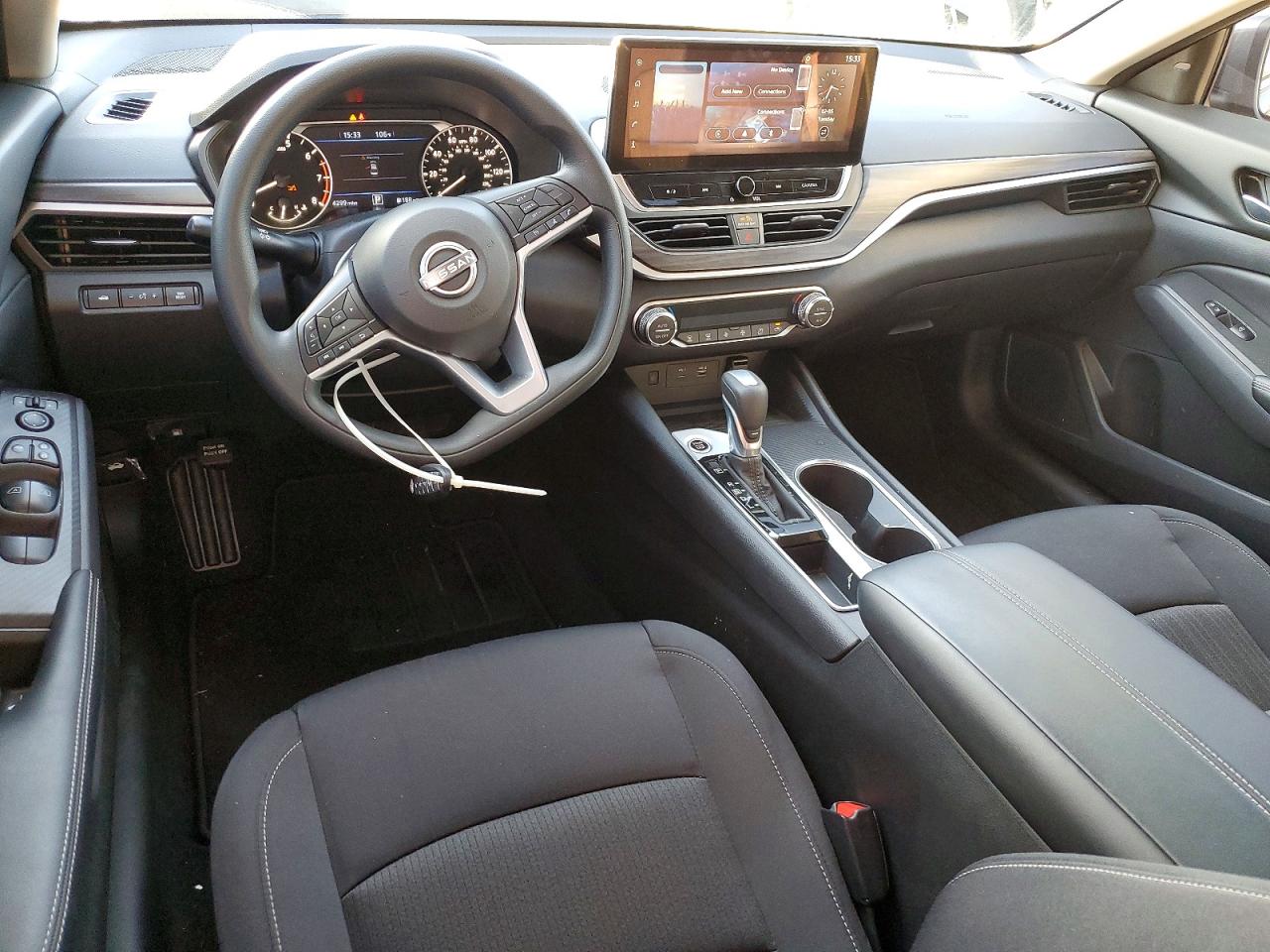 2025 NISSAN ALTIMA SV photo 15