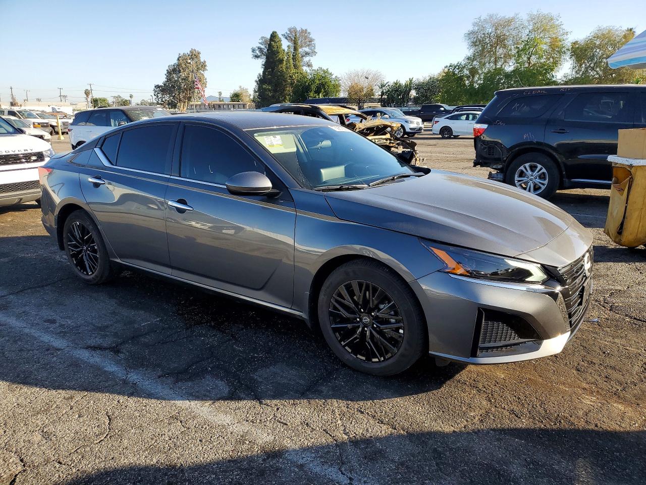 2025 NISSAN ALTIMA SV photo 7