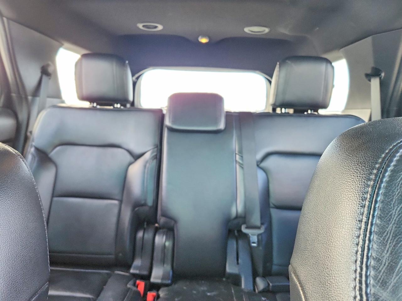2016 FORD EXPLORER XLT photo 10