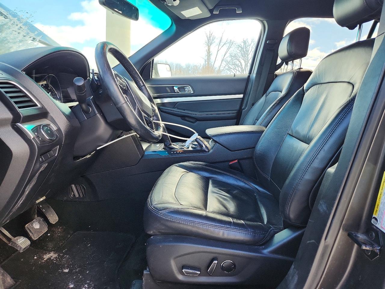 2016 FORD EXPLORER XLT photo 7