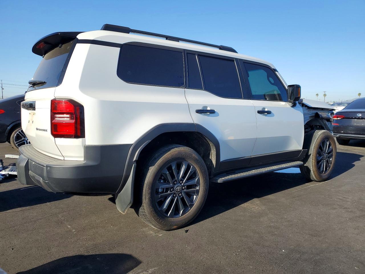 2024 TOYOTA LAND CRUISER BASE photo 3