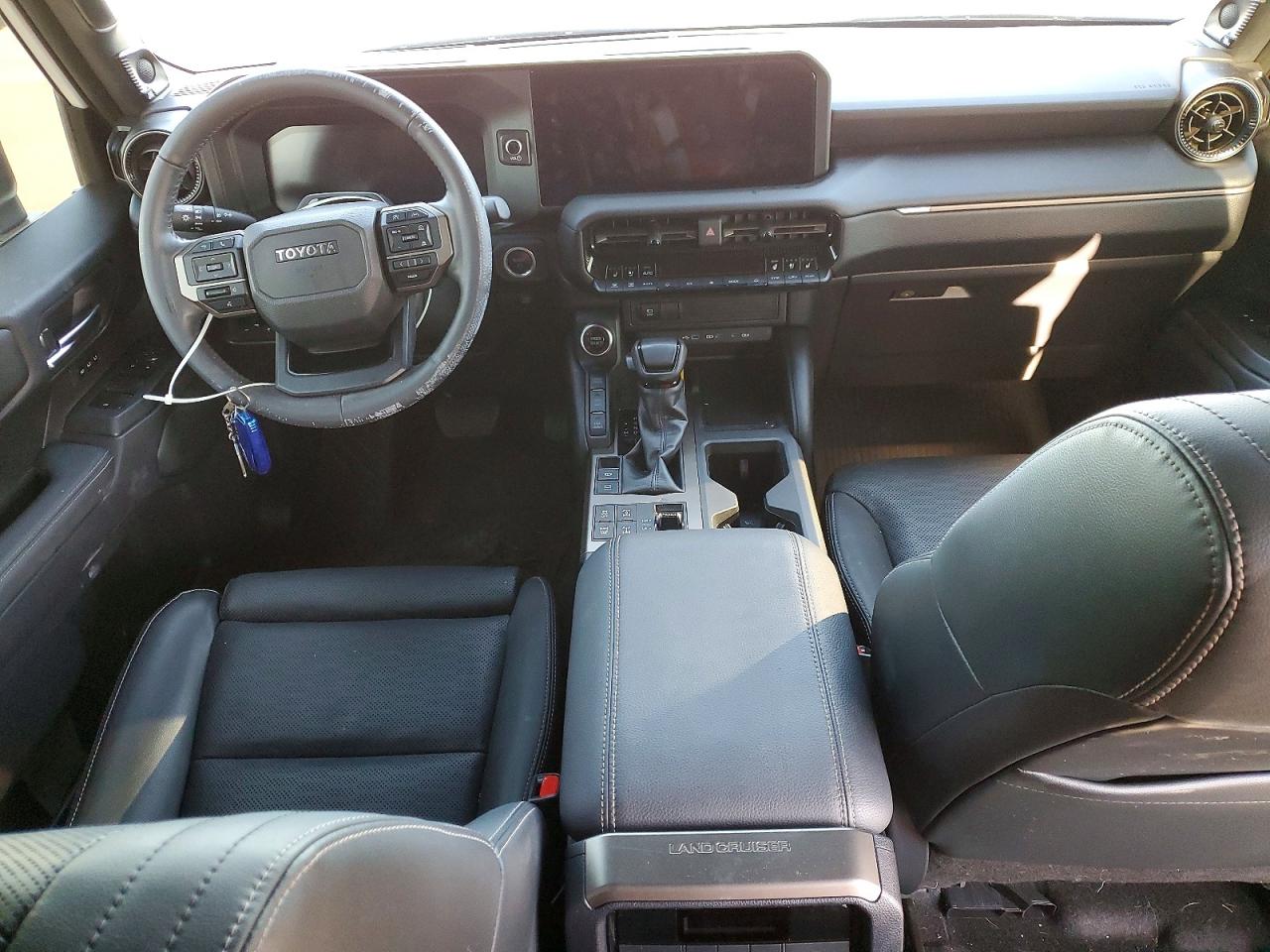 2024 TOYOTA LAND CRUISER BASE photo 8