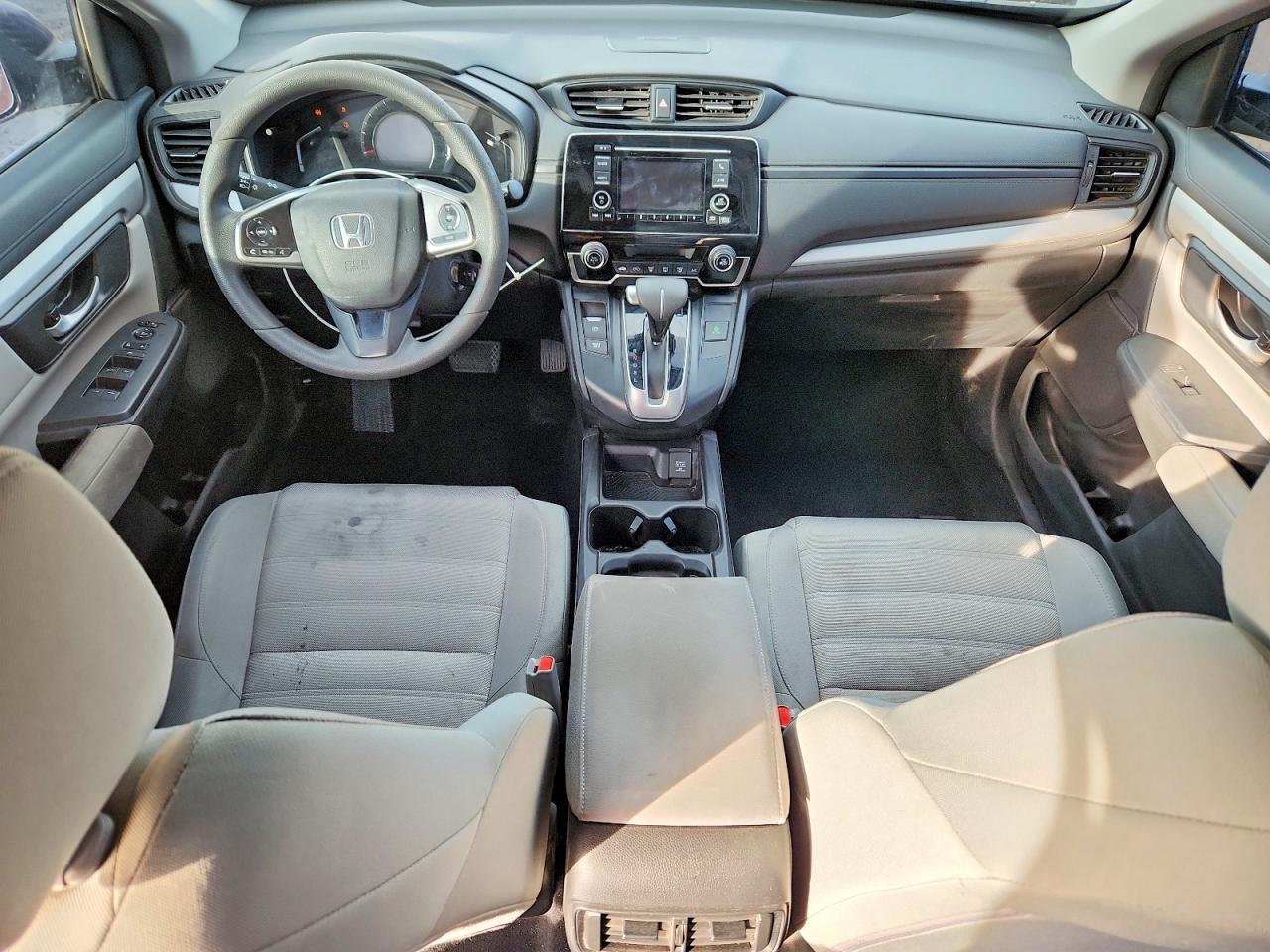 2018 HONDA CR-V LX photo 8