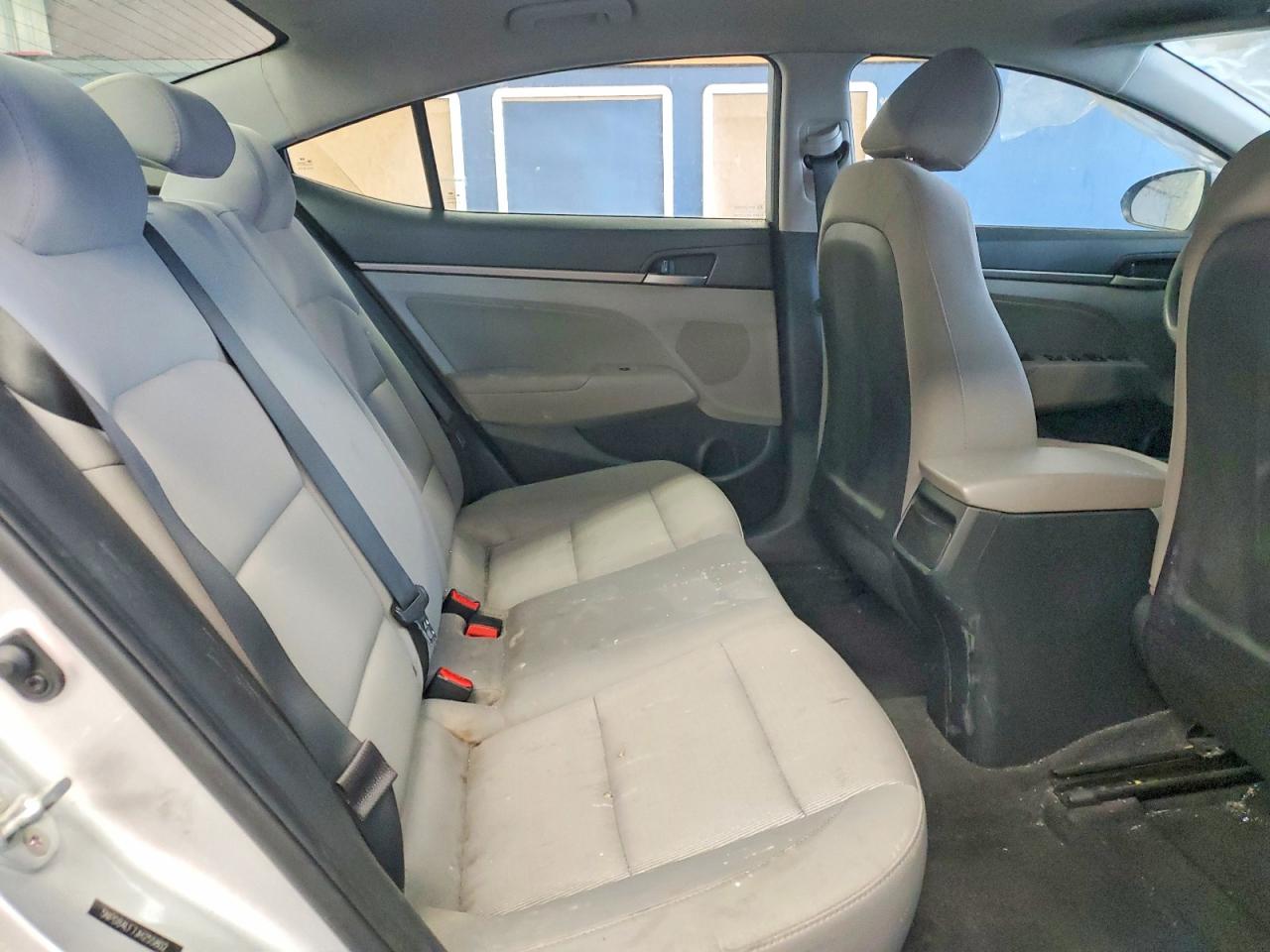 2018 HYUNDAI ELANTRA SEL photo 10