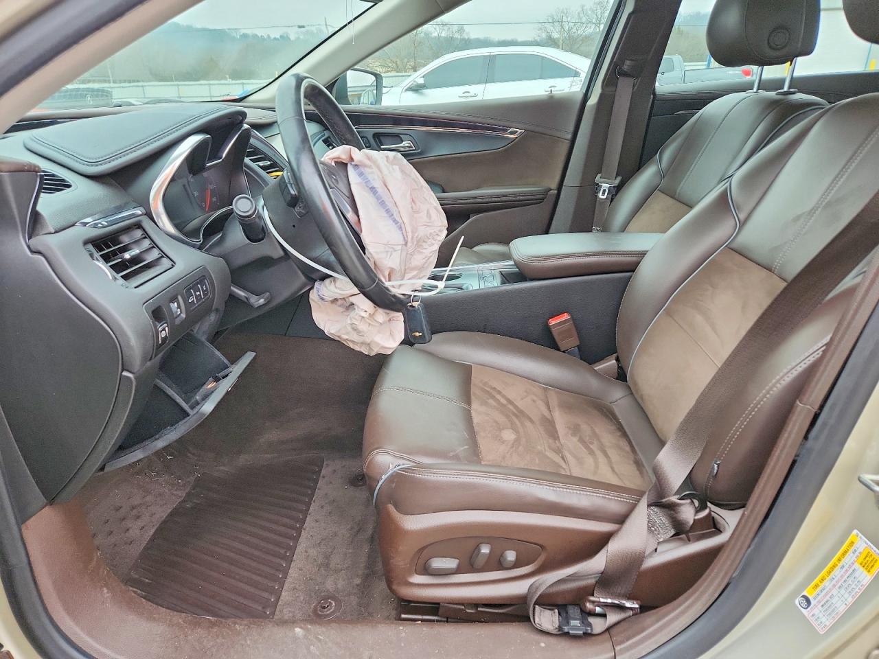 2014 CHEVROLET IMPALA LT photo 7
