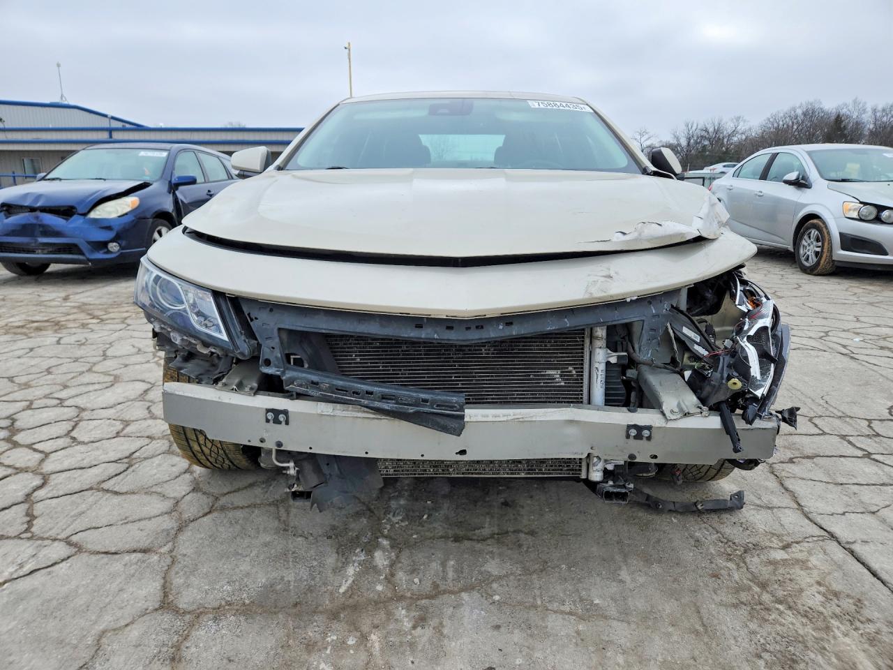 2014 CHEVROLET IMPALA LT photo 5