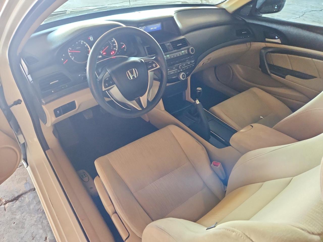 2012 HONDA ACCORD LX photo 8