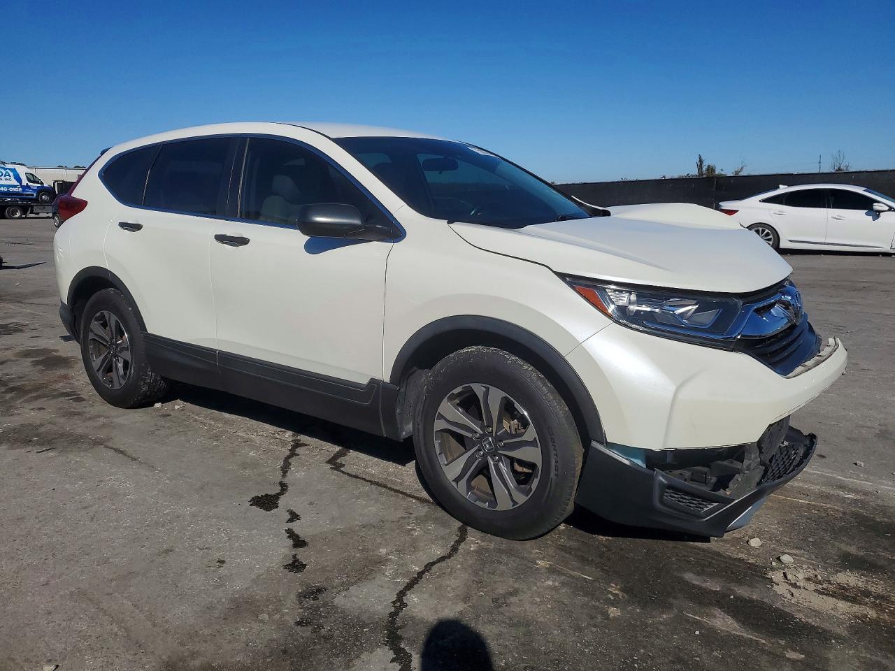2018 HONDA CR-V LX photo 7