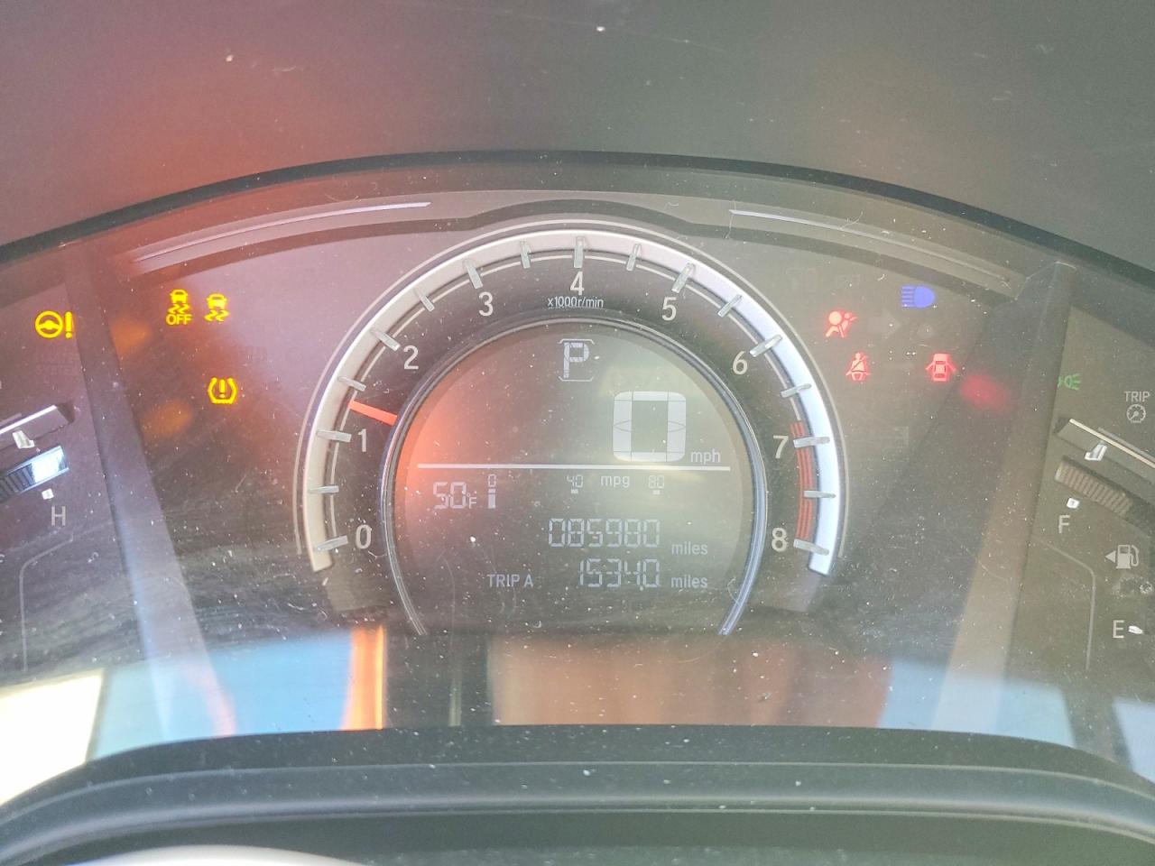 2018 HONDA CR-V LX photo 17