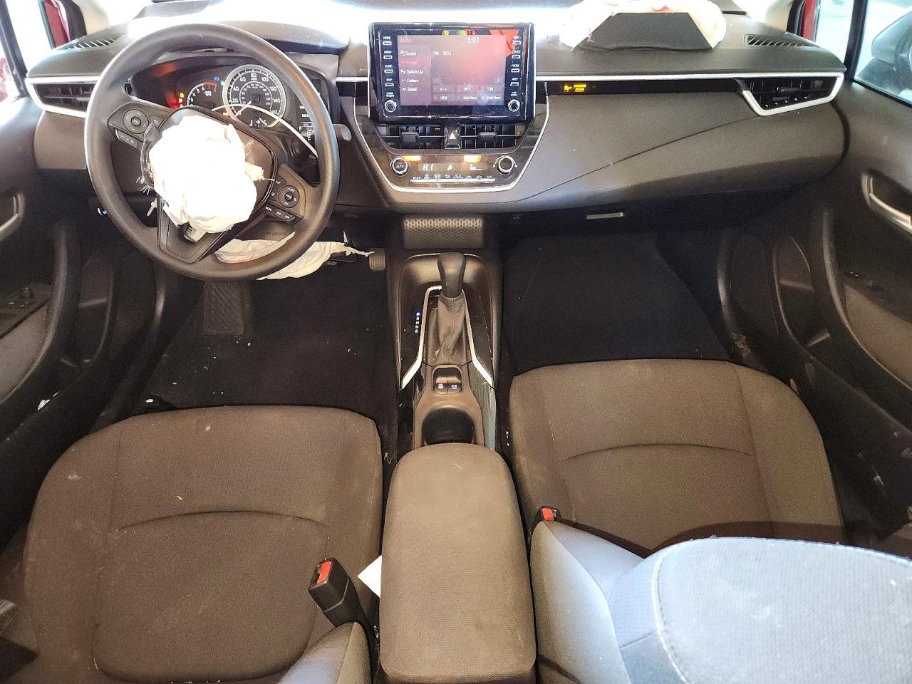 2020 TOYOTA COROLLA LE photo 22