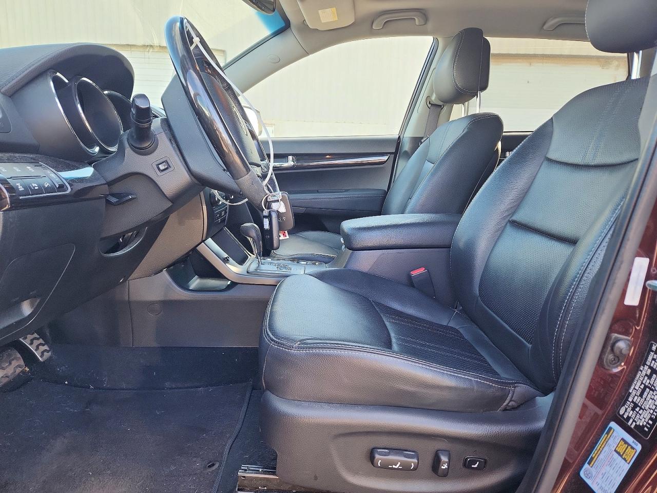 2012 KIA SORENTO SX photo 7