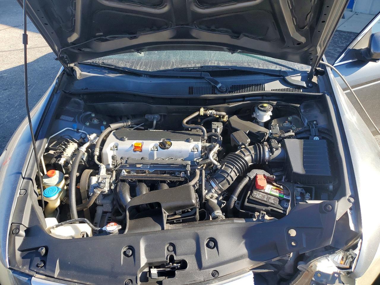 2011 HONDA ACCORD SE photo 11