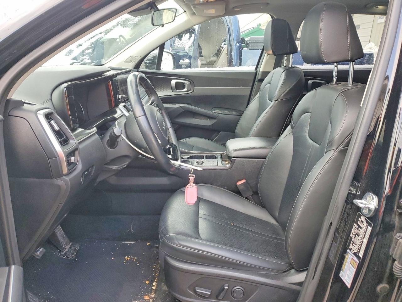 2022 KIA SORENTO S photo 19