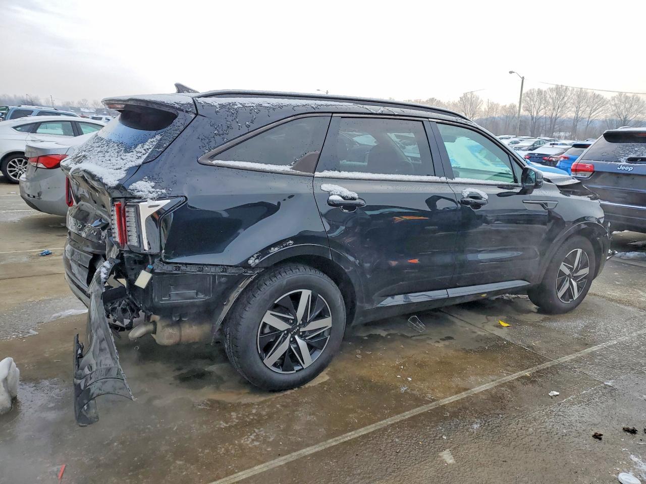 2022 KIA SORENTO S photo 7