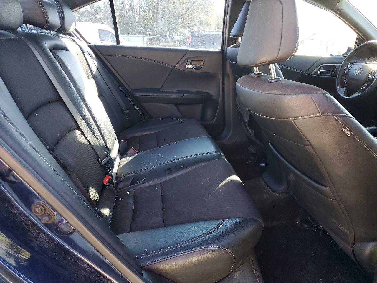 2016 HONDA ACCORD SPORT photo 28
