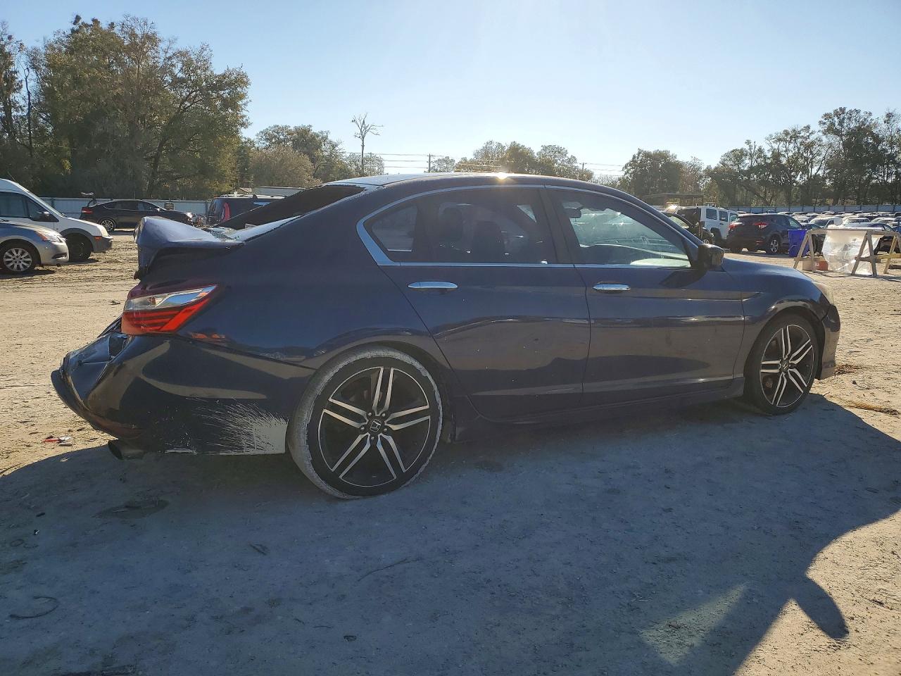 2016 HONDA ACCORD SPORT photo 7