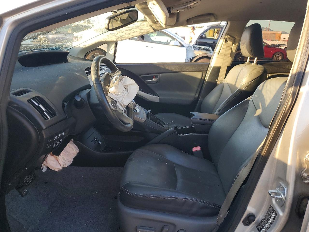 2012 TOYOTA PRIUS photo 7