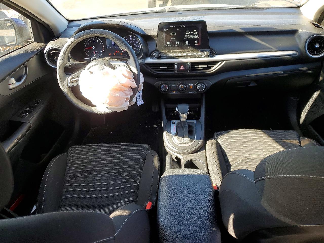 2020 KIA FORTE FE photo 15