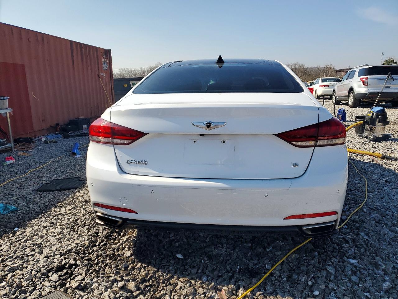 2015 HYUNDAI GENESIS 3.8L photo 6
