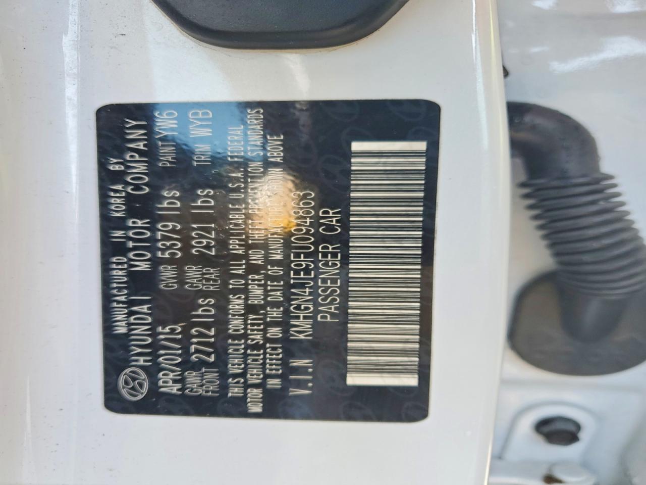 2015 HYUNDAI GENESIS 3.8L photo 12